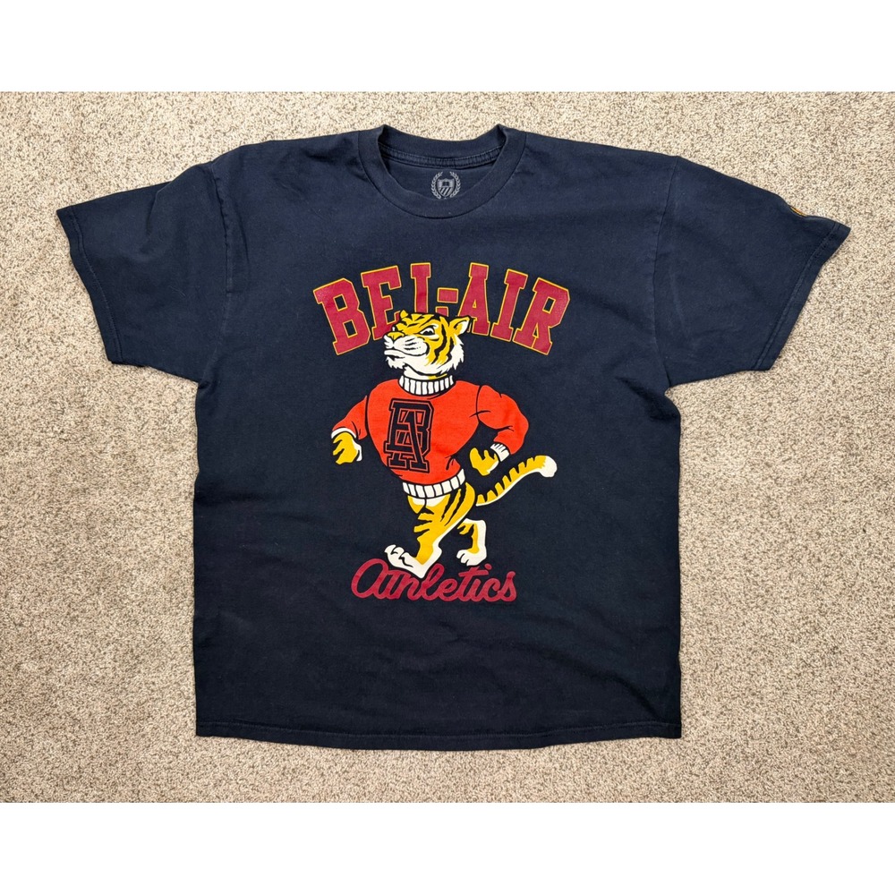 Bel-Air Athletics T-Shirt Tiger Graphic Cotton Large Black Collegiate Streetwear